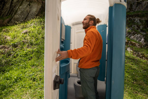 Best Portable toilet rental cost  in North Madison, OH