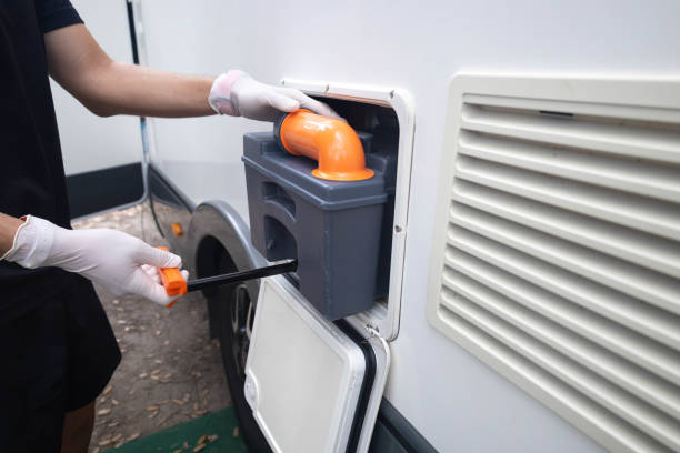 Best Luxury portable toilet rental  in North Madison, OH