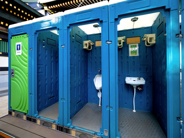 Best Porta potty delivery and setup  in North Madison, OH